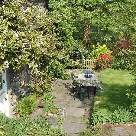 Hatters Cottage *